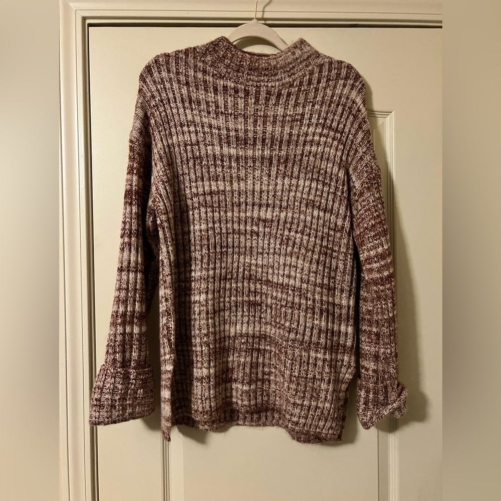 Never worn old navy sweater